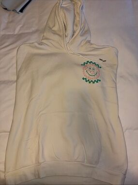 Cream Graphic Pullover Hoodie - Unbranded